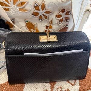 DKNY ✨ Black Python ✨Clutch ✨Gold Chain ✨Leather Crossbody Bag✨